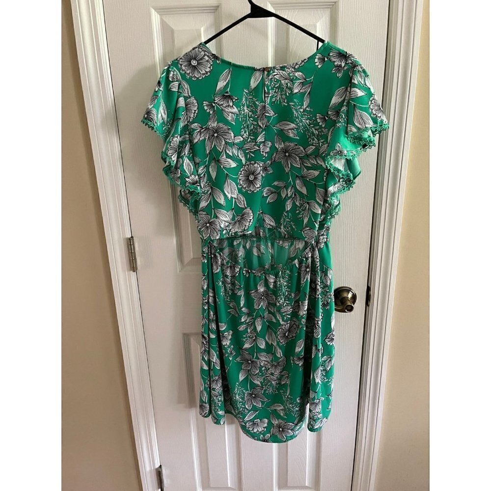 Floral Dress - Picture 2 of 3